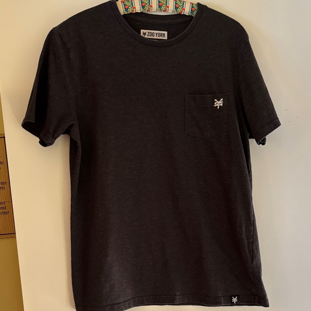 Zoo York Charcoal Men's Tee with Pocket